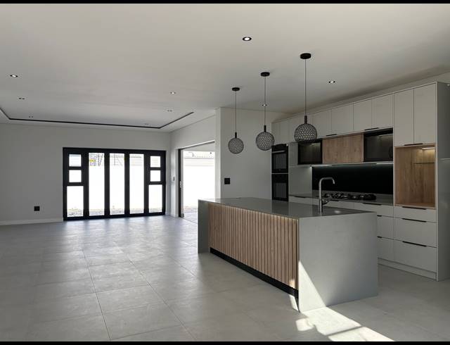 4 BEDROOM HOUSE FOR SALE IN SANDOWN